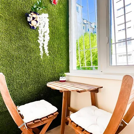 Nomad Friendly Fast Wi-fi Kitchen Ac Apartamento